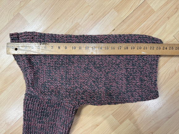 Handmade Sweater Grey/Pink - Picture 6 of 6